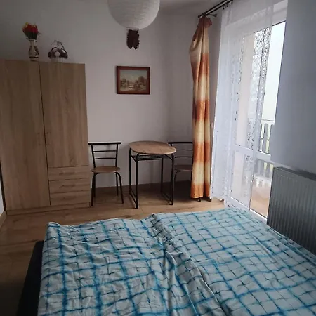 Pod Sosnowym Drzewem Pensjonat Pieskowa Skala