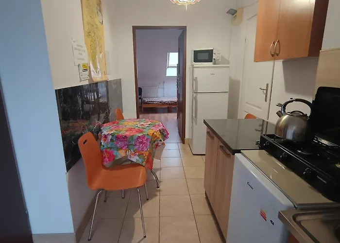 Pod Sosnowym Drzewem Pieskowa Skala