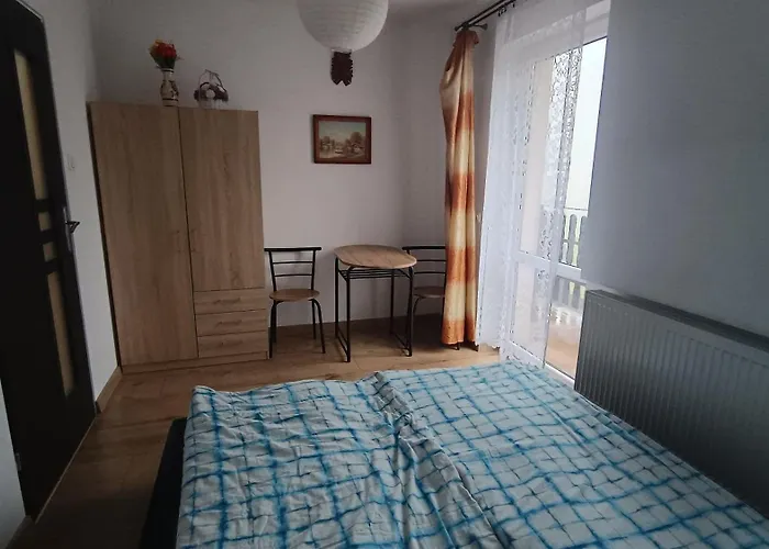 Pod Sosnowym Drzewem Affittacamere Pieskowa Skala